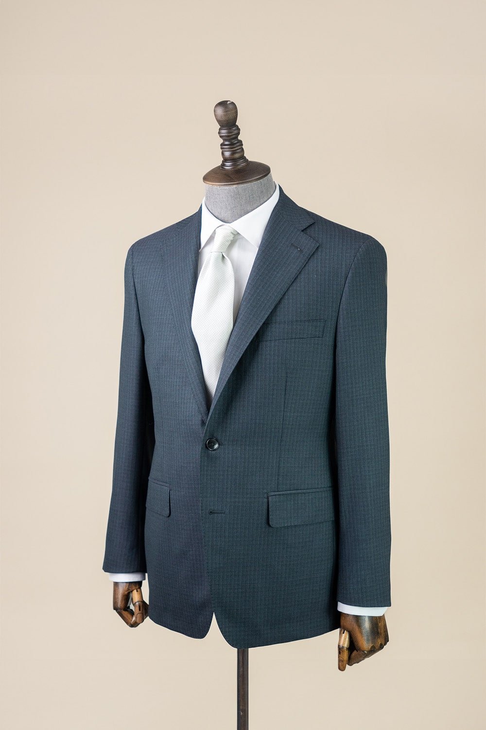 Mẫu vest cưới cho thuê