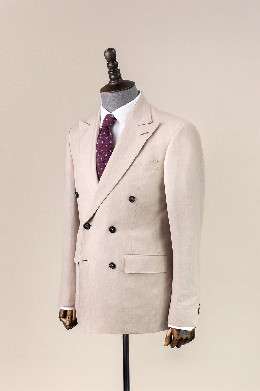 Mẫu vest cưới cho thuê