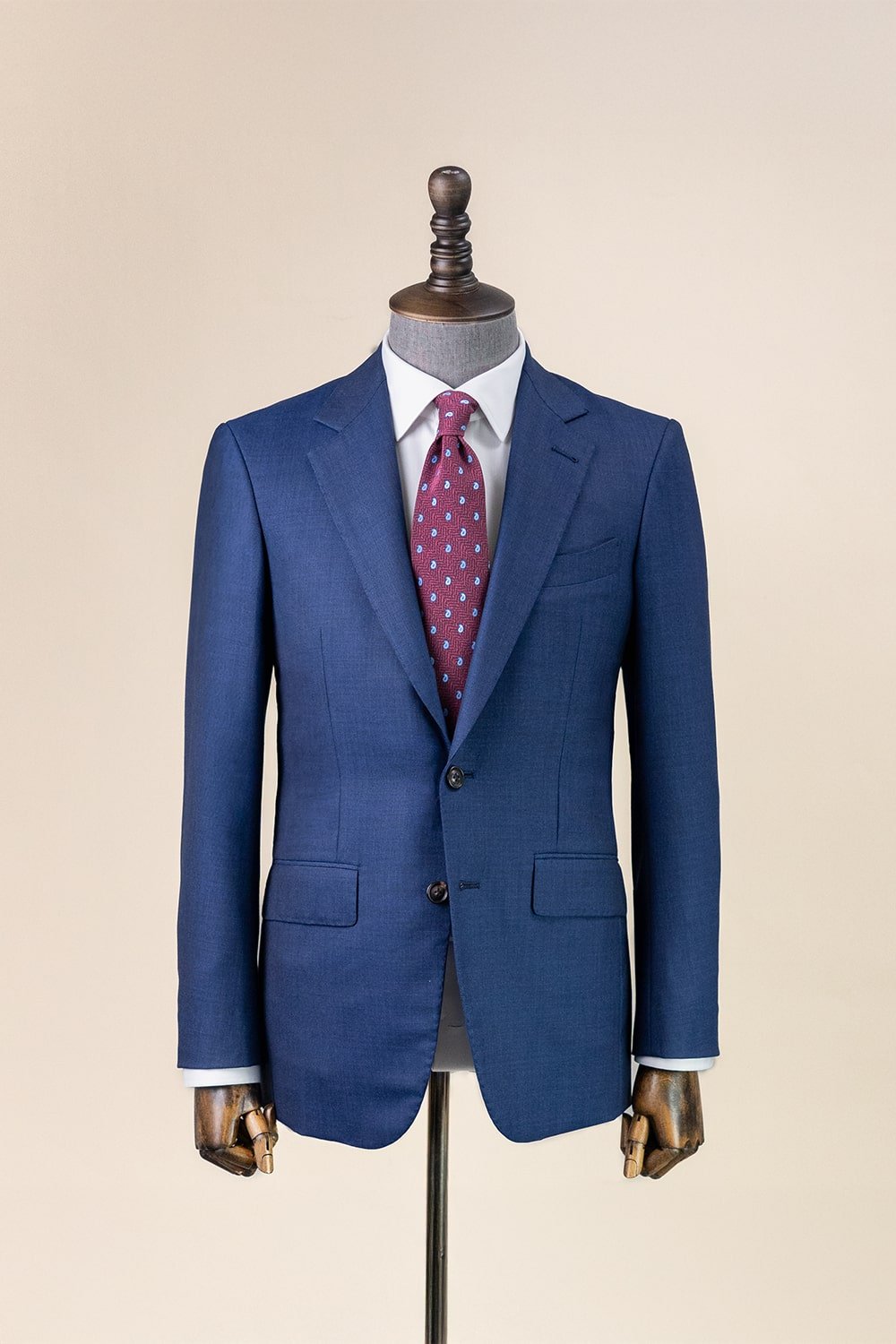 Mẫu vest cưới cho thuê