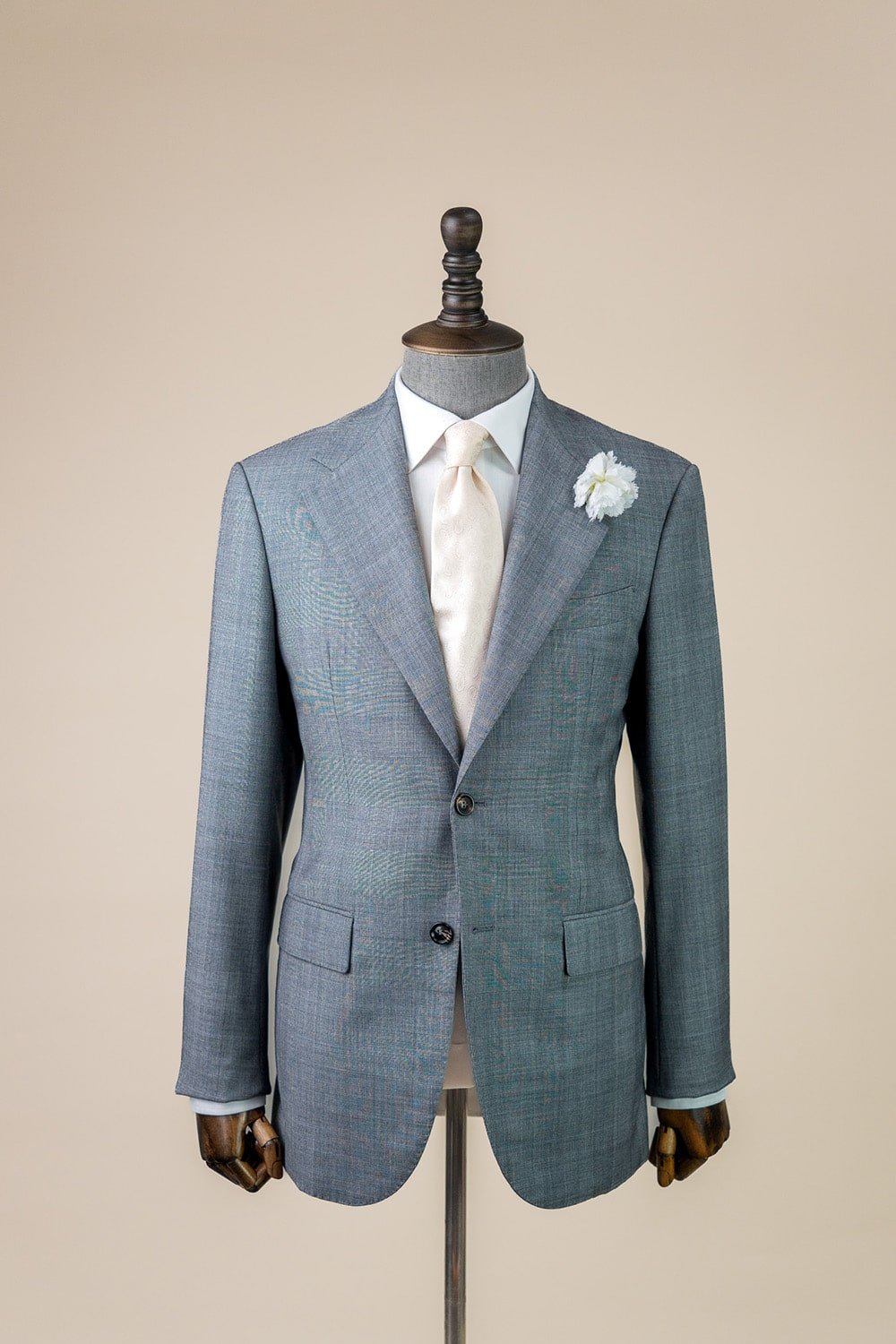 dịch vụ cho thuê vest cưới