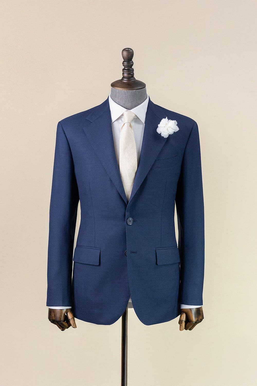 dịch vụ cho thuê vest cưới