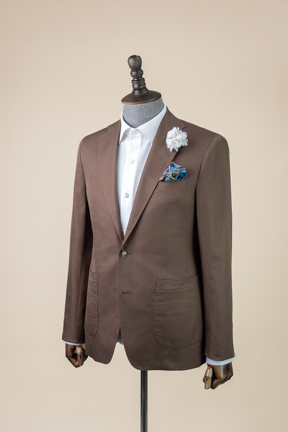 dịch vụ cho thuê vest cưới