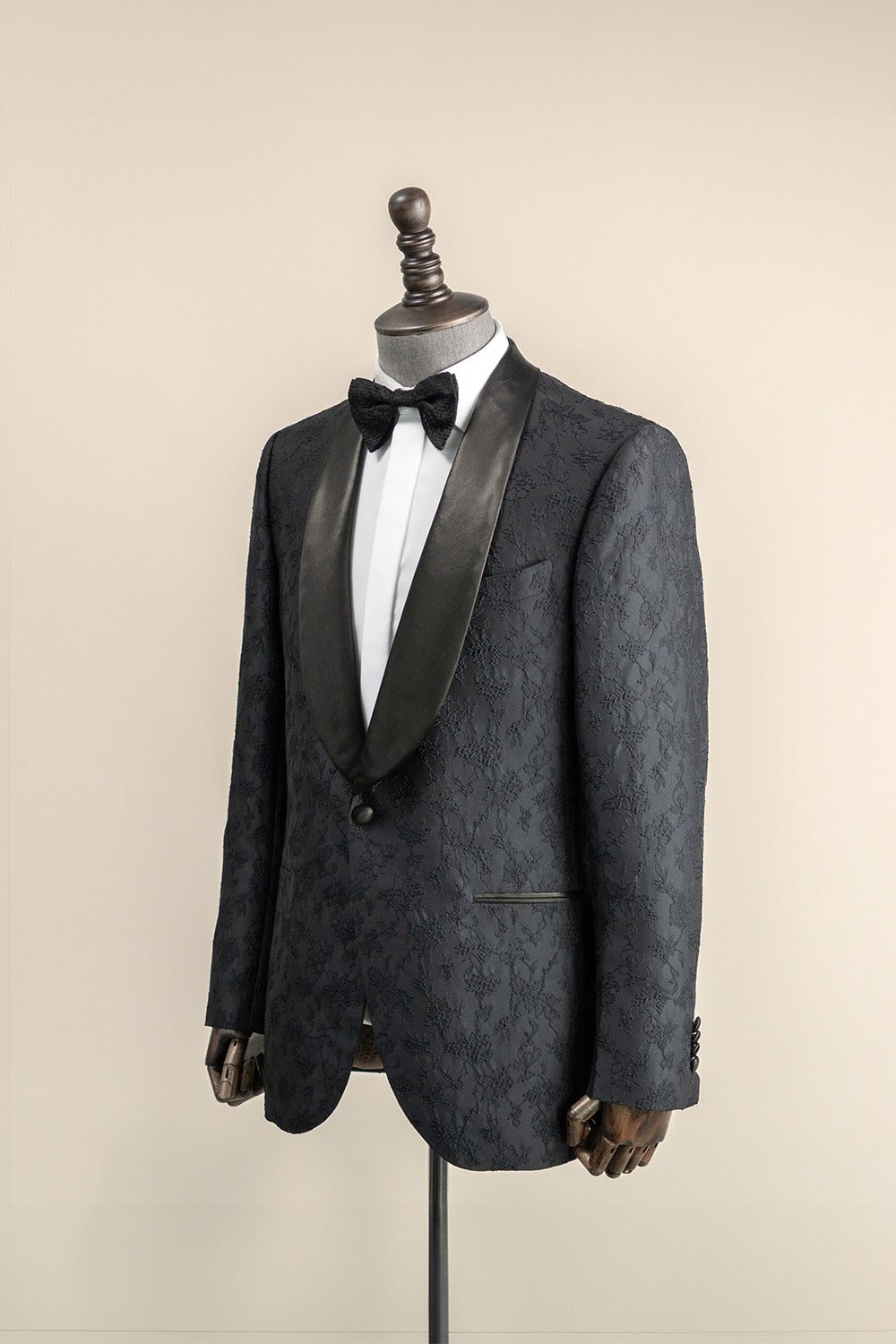 dịch vụ cho thuê vest cưới