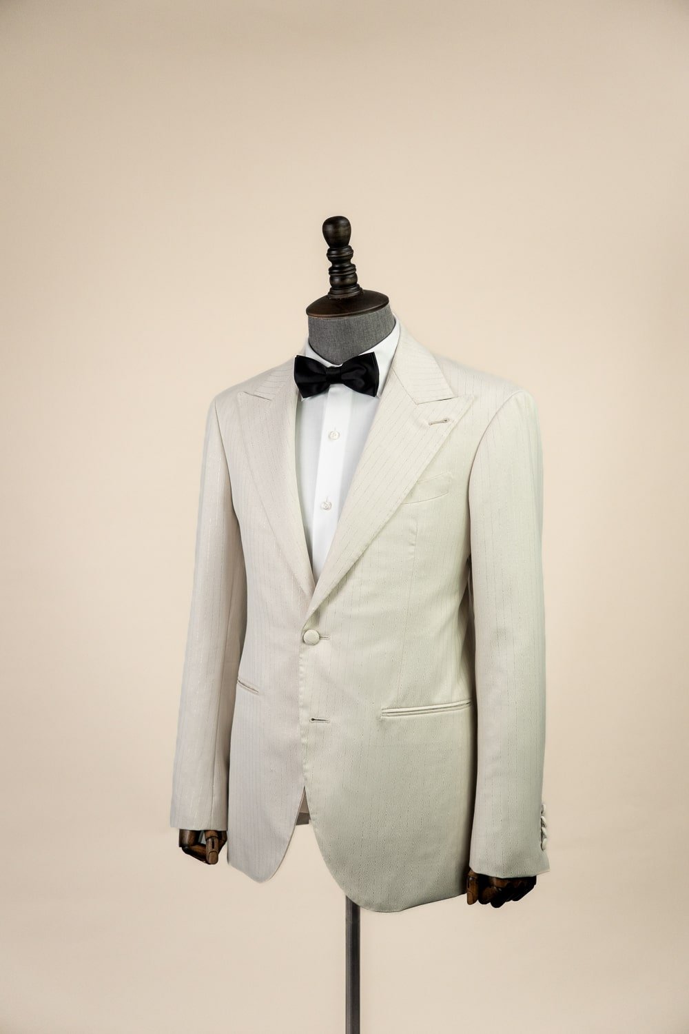 Mẫu vest cho thuê